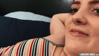 Masseuse Whitney Wright can'' t withstand licking yummy looking pussy of hot customer